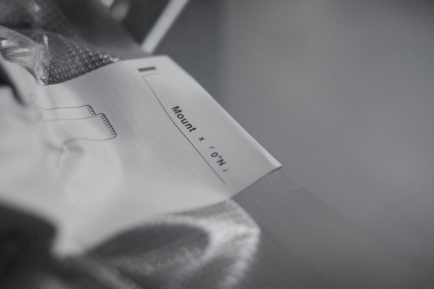 Mount x Hzoo DueNorth 聯名襪子組