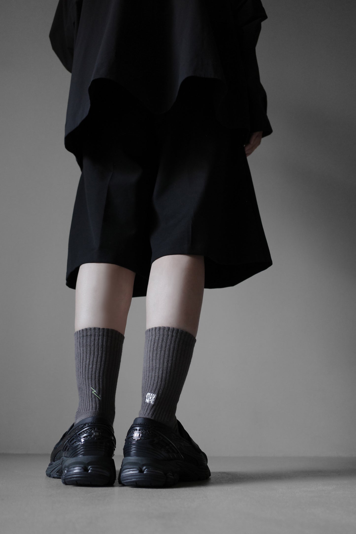 Mount x Hzoo DueNorth 聯名襪子組