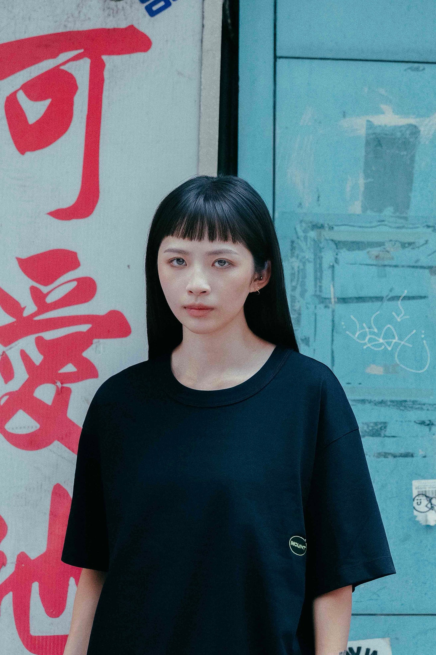 休日図鑑 Tee